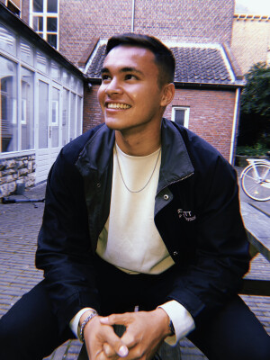 Aaron zoekt een Kamer / Studio / Appartement in Den Bosch