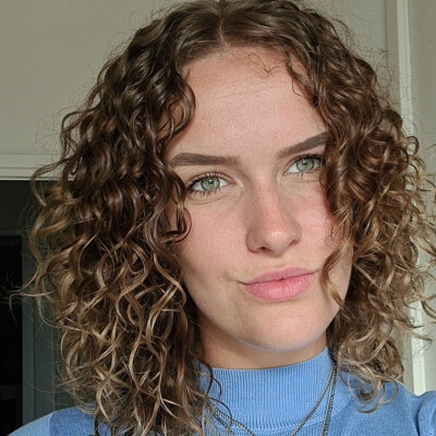 Esther Willemse zoekt een Kamer / Studio in Den Bosch